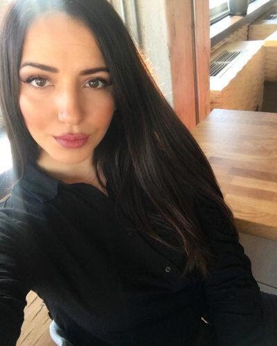Çağla - Güngören VIP Escort Bayan Modeli - Gerçek Fotoğraflı İlan